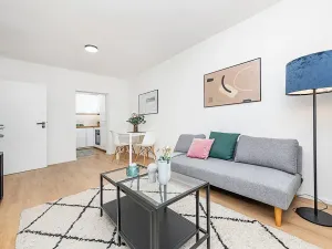 Prodej bytu 2+kk, Praha - Modřany, Daškova, 44 m2