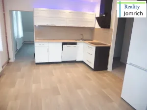 Pronájem bytu 2+1, Liberec, Palackého, 55 m2