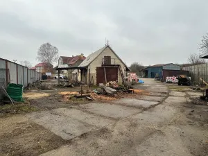 Prodej komerčního pozemku, Klobouky u Brna, Nádražní, 2124 m2