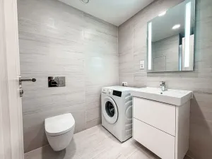 Pronájem bytu 1+kk, Praha - Hloubětín, Poděbradská, 37 m2