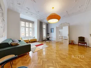 Prodej bytu 3+1, České Budějovice, Karla IV., 109 m2