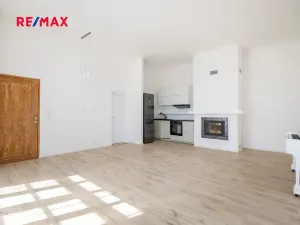 Prodej rodinného domu, Vráž, Nad Loděnicí, 219 m2