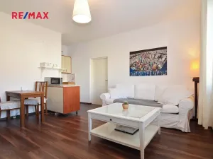 Prodej bytu 2+kk, Praha - Košíře, Plzeňská, 41 m2