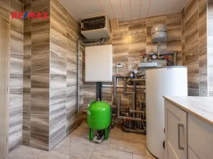 Prodej rodinného domu, Kostelec nad Černými lesy, 140 m2