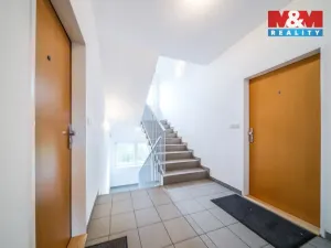 Pronájem bytu 1+kk, Plzeň - Jižní Předměstí, U Radbuzy, 29 m2