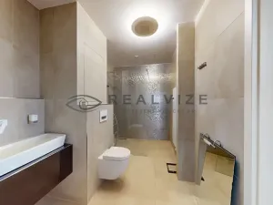 Prodej bytu 3+kk, České Budějovice, Mikuláše z Husi, 97 m2