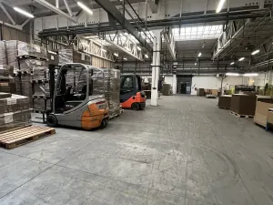 Pronájem skladu, Liberec, Bánskobystrická, 1300 m2