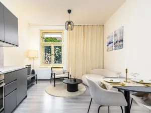 Pronájem bytu 2+kk, Praha - Vršovice, Košická, 36 m2