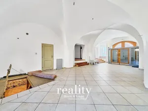 Prodej rodinného domu, Znojmo, Horní Česká, 308 m2