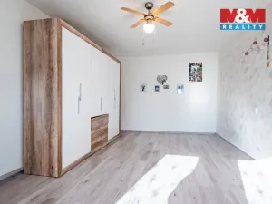 Prodej rodinného domu, Skály, 180 m2