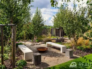 Prodej vícegeneračního domu, Ladná, Ovčačky, 407 m2