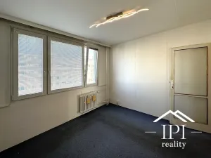 Prodej bytu 3+1, Praha - Podolí, Kaplická, 59 m2