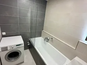 Pronájem bytu 4+1, Plzeň, Strážnická, 83 m2