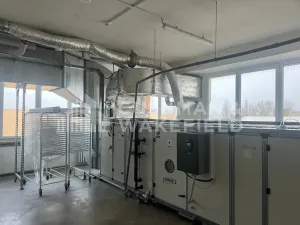 Prodej výrobních prostor, Hradec Králové, Vážní, 3866 m2