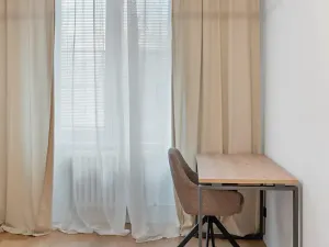 Pronájem bytu 3+kk, Praha - Libeň, Sokolovská, 73 m2