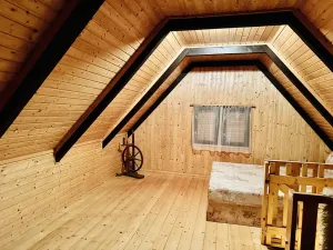 Prodej chaty, Starý Petřín, 90 m2