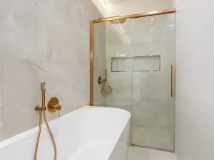 Prodej bytu 3+kk, Praha - Holešovice, Řezáčovo náměstí, 95 m2