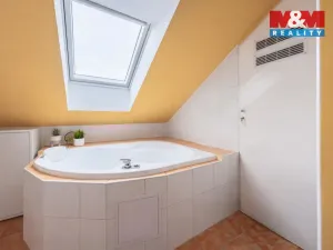 Prodej bytu 3+kk, Nehvizdy, Horoušanská, 61 m2