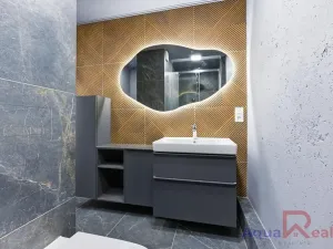 Prodej bytu 3+1, Karlovy Vary, Vítězná, 74 m2