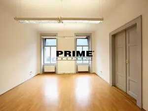 Pronájem kanceláře, Praha - Smíchov, Štefánikova, 70 m2
