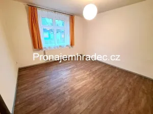 Pronájem bytu 2+1, Hradec Králové, Pražská třída, 57 m2