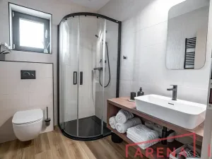 Prodej chalupy, Staré Město, 300 m2