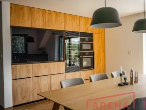 Prodej chalupy, Staré Město, 300 m2