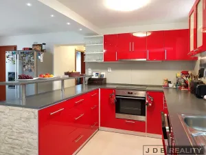 Prodej rodinného domu, Mělník, 147 m2