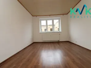 Pronájem bytu 1+1, Sokolov, Nádražní, 41 m2