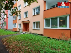 Prodej bytu 3+1, Karlovy Vary - Rybáře, U Koupaliště, 84 m2