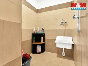 Pronájem obchodního prostoru, Ostrov, Lidická, 120 m2