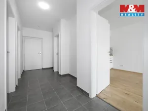 Pronájem bytu 2+kk, Plzeň, Safírová, 66 m2