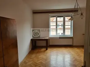 Pronájem bytu 2+1, Brno, Purkyňova, 72 m2