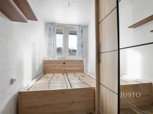 Prodej bytu 3+1, Meziboří, J. A. Komenského, 61 m2