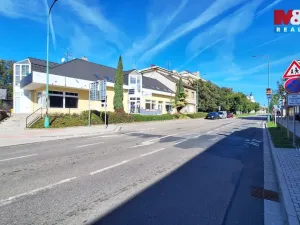 Pronájem obchodního prostoru, Chlumec nad Cidlinou - Chlumec nad Cidlinou IV, Kozelkova, 24 m2