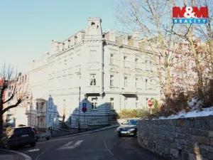 Pronájem bytu 1+1, Karlovy Vary, Svahová, 50 m2