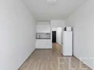 Pronájem bytu 1+kk, Praha - Jinonice, Peroutkova, 23 m2