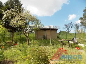 Prodej zahrady, Slaný, Husova, 975 m2