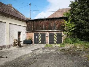 Pronájem ostatní, Holovousy