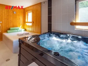 Prodej ubytování, Mařenice, 750 m2