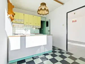 Prodej bytu 3+1, Praha - Střížkov, Rumburská, 59 m2