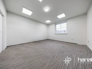 Prodej obchodního prostoru, Náklo, 521 m2