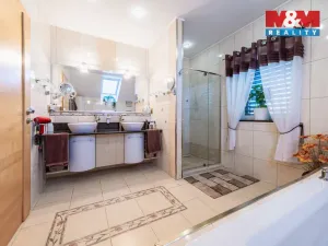 Prodej rodinného domu, Chomutov, Jarní, 190 m2