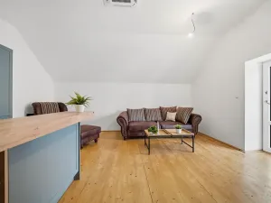 Prodej rodinného domu, Skvrňov, 288 m2