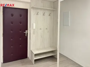 Pronájem bytu 2+1, Pardubice - Zelené Předměstí, Artura Krause, 52 m2