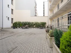 Pronájem bytu 2+kk, Brno, Bratislavská, 56 m2