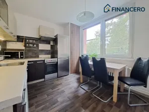 Pronájem bytu 3+1, Slavkov u Brna, Zlatá Hora, 77 m2