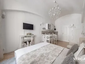 Prodej bytu 1+kk, Praha - Bubeneč, U studánky, 23 m2