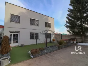 Pronájem kanceláře, Moravany, Modřická, 167 m2