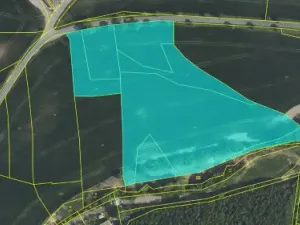 Prodej podílu pole, Davle, 7734 m2